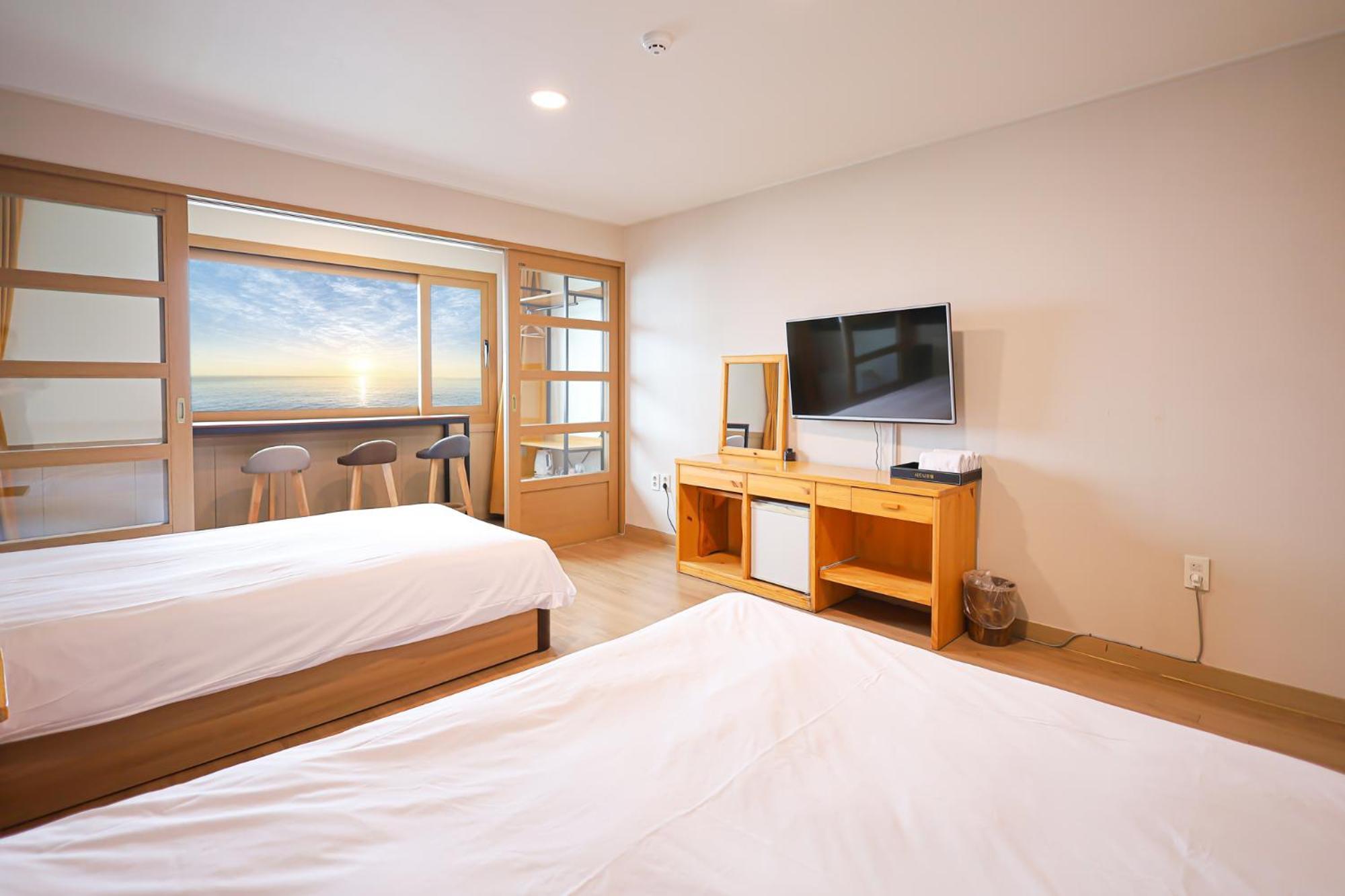 Fantastic Ocean View Sydney Hotel Jeju Luaran gambar