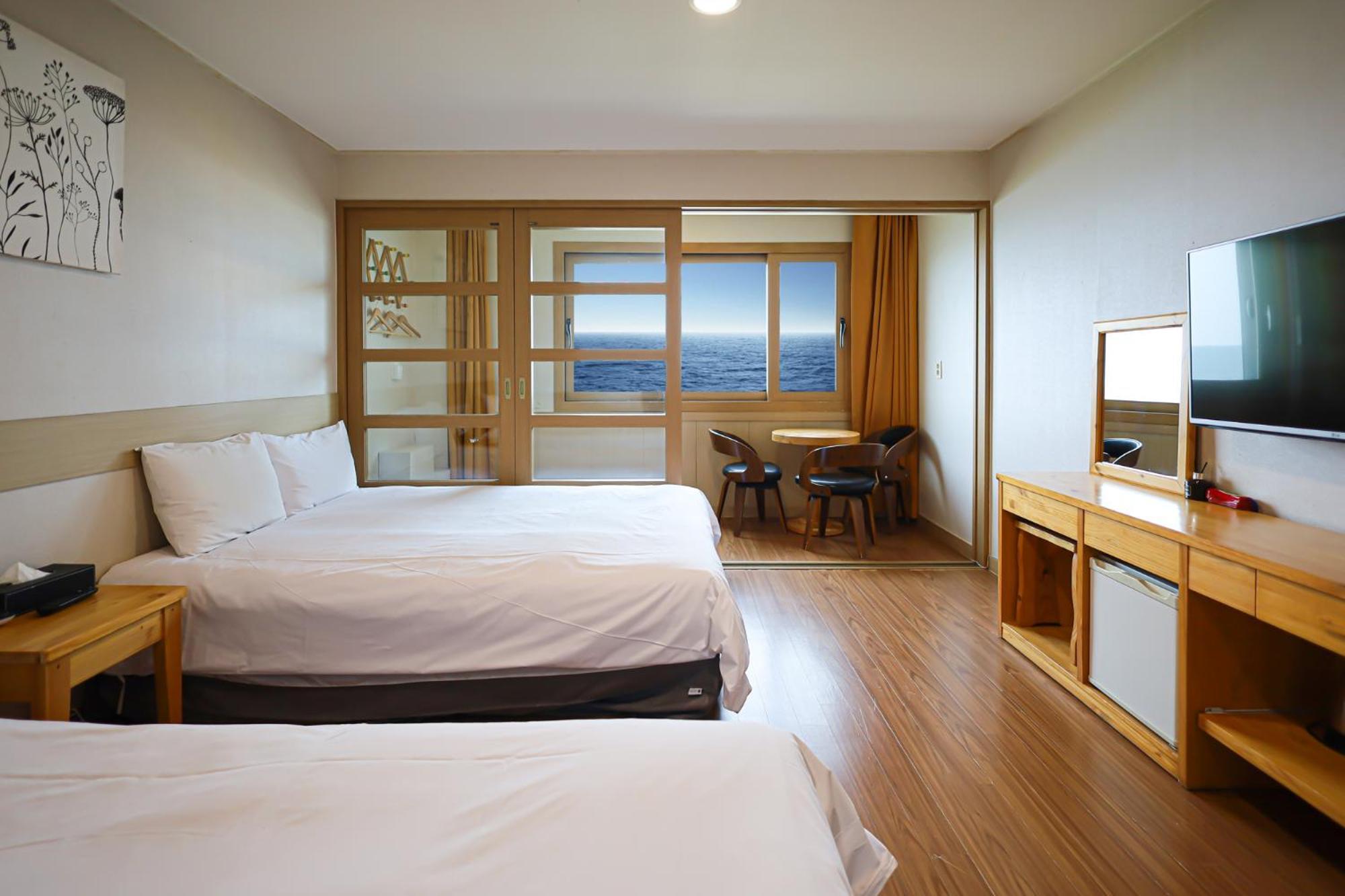 Fantastic Ocean View Sydney Hotel Jeju Luaran gambar
