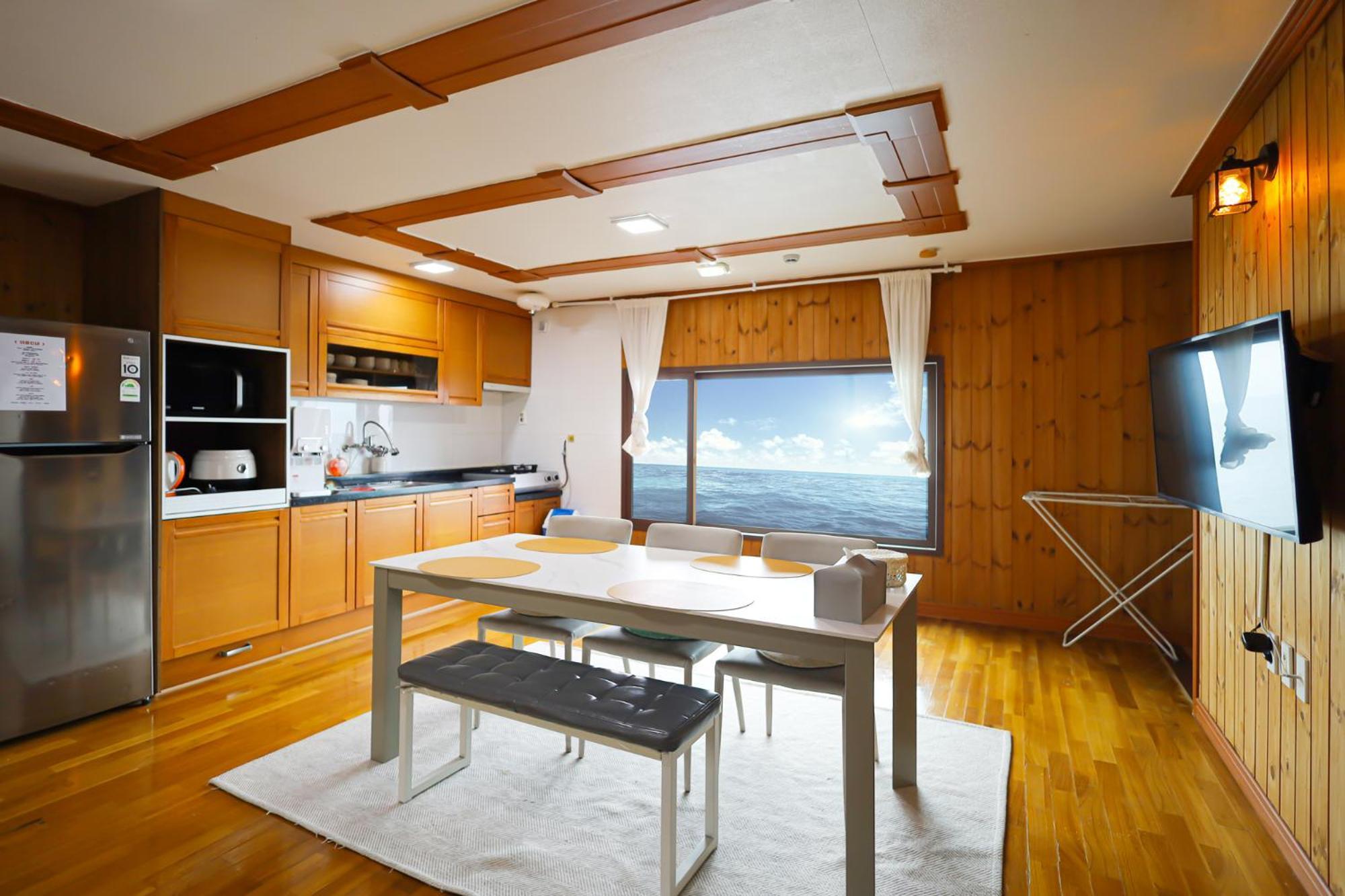 Fantastic Ocean View Sydney Hotel Jeju Luaran gambar