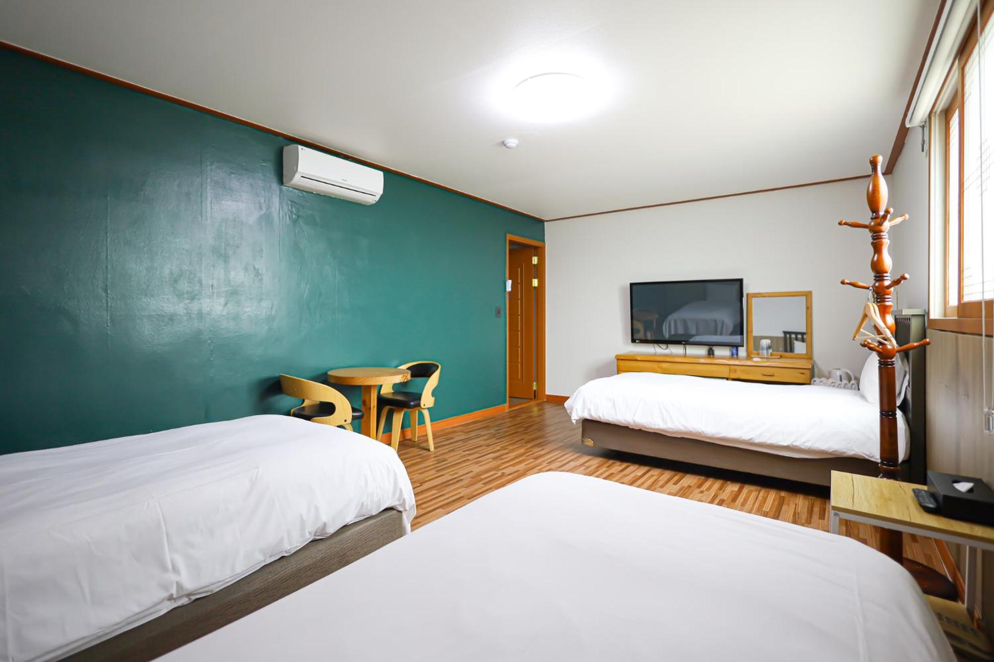 Fantastic Ocean View Sydney Hotel Jeju Luaran gambar