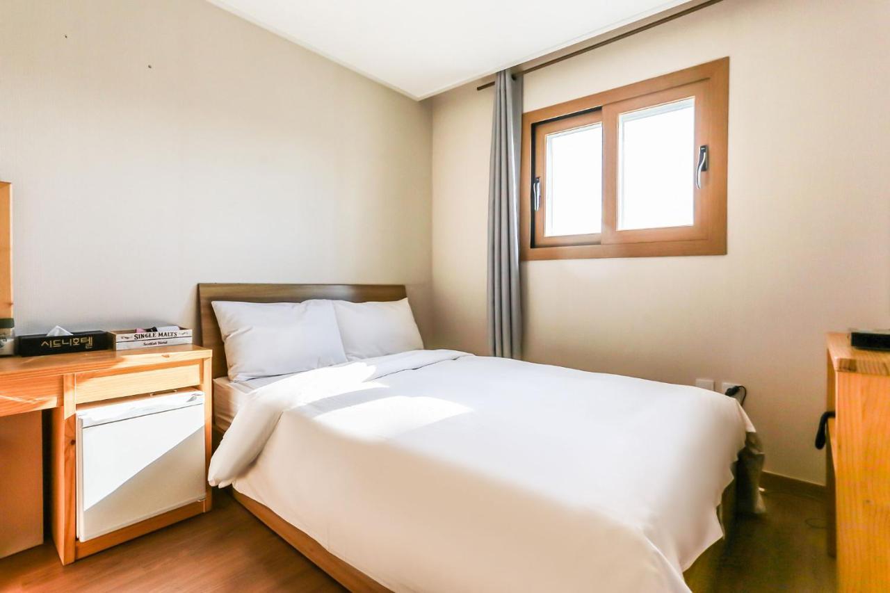 Fantastic Ocean View Sydney Hotel Jeju Luaran gambar