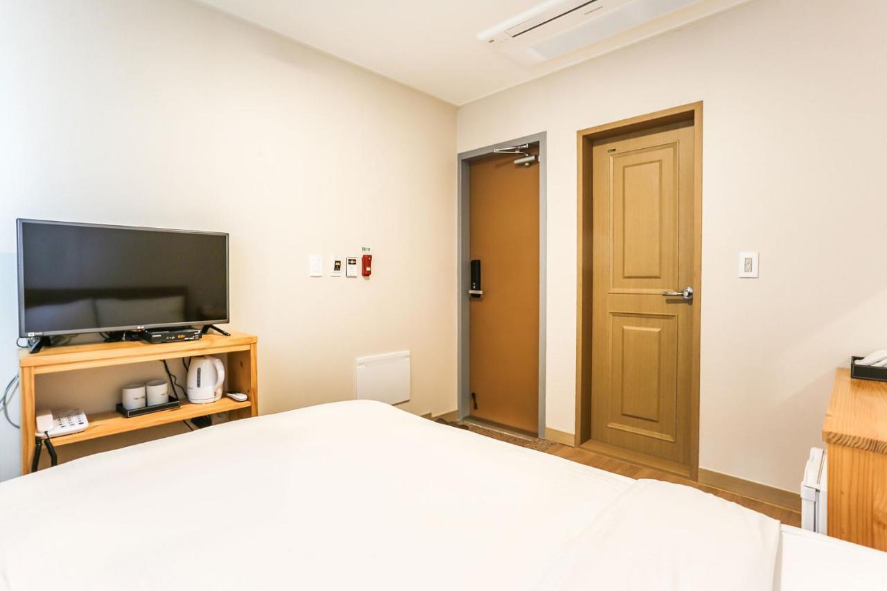 Fantastic Ocean View Sydney Hotel Jeju Luaran gambar